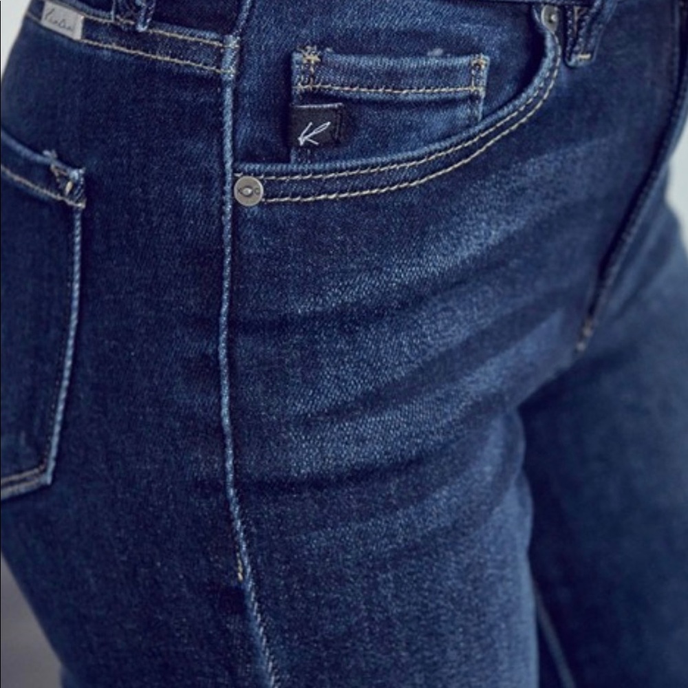 High Rise Flare Jeans - Picture 6 of 7